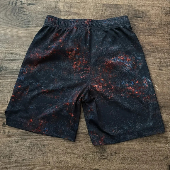 Boys active shorts 🩳 - Picture 4 of 4